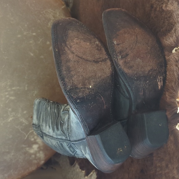 LIBERTY Black LB711510 tall "Graffito Vintage" distressed cowgirl boots sz 8.5 - Picture 14 of 16